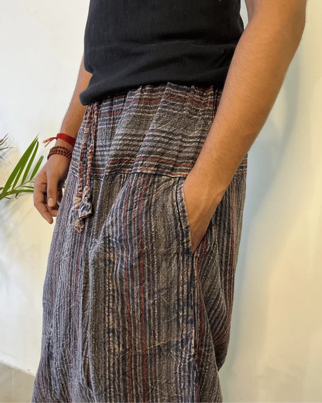 dusky-drape-harem-pants-pocket-closeup