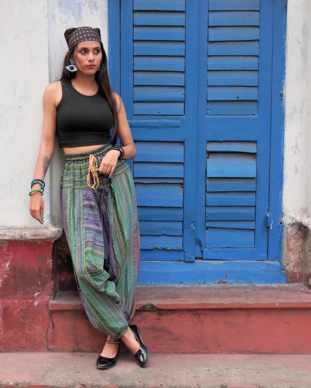 indie breeze green harem pants side view female