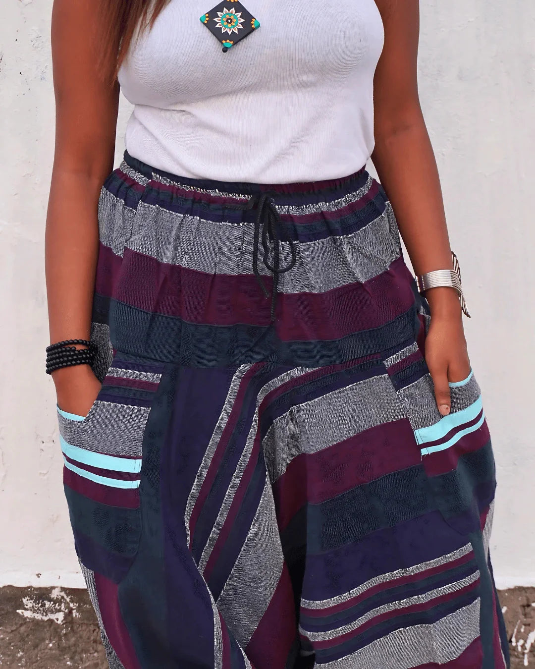 urban gypsy khesh harem pants female pocket closeup